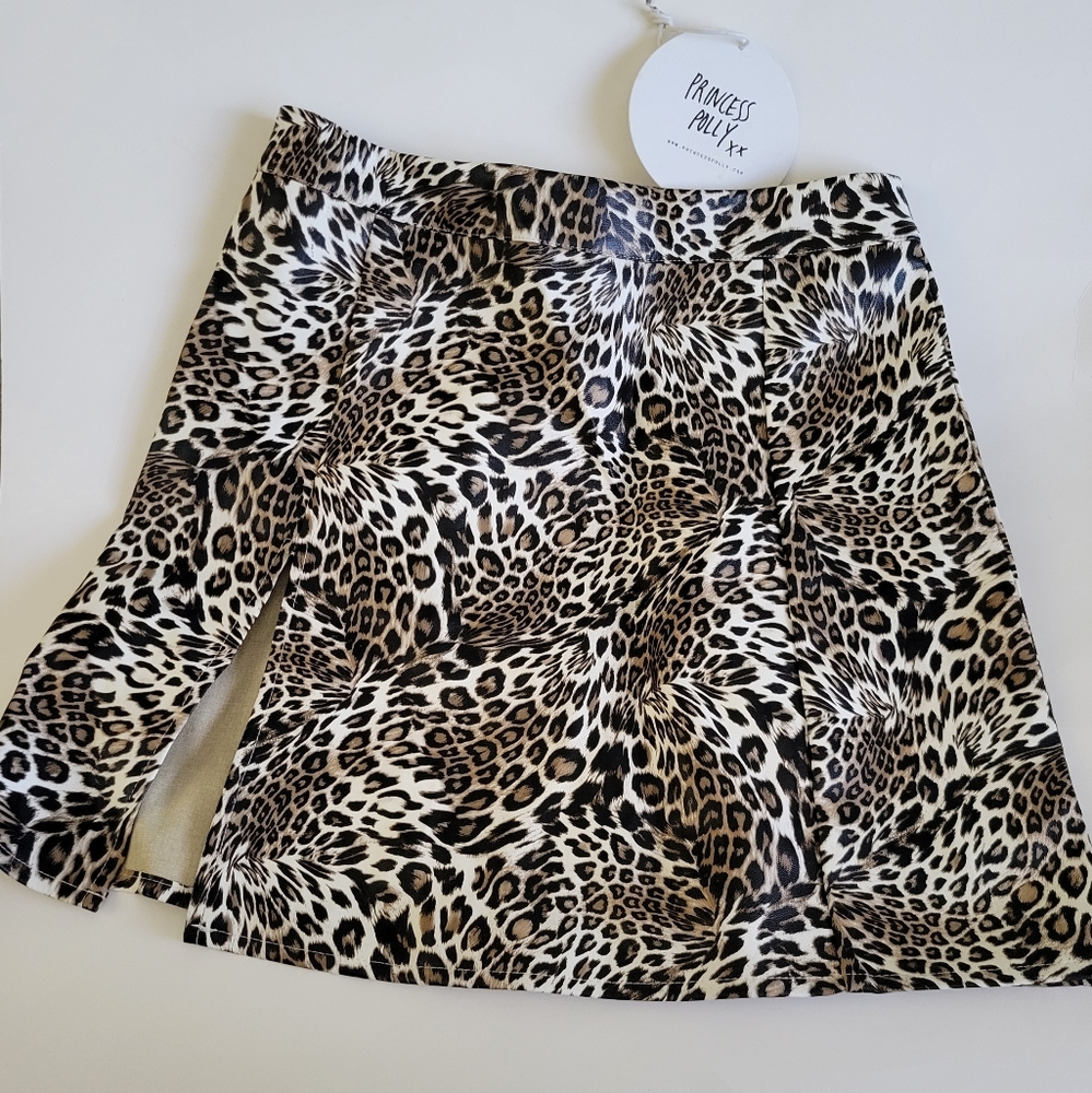 Princess Polly Samira Leopard Mini Skirt Size 2